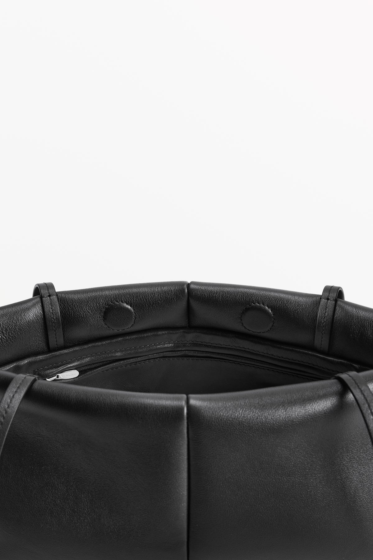 Boulevard Sling Ink, material detail