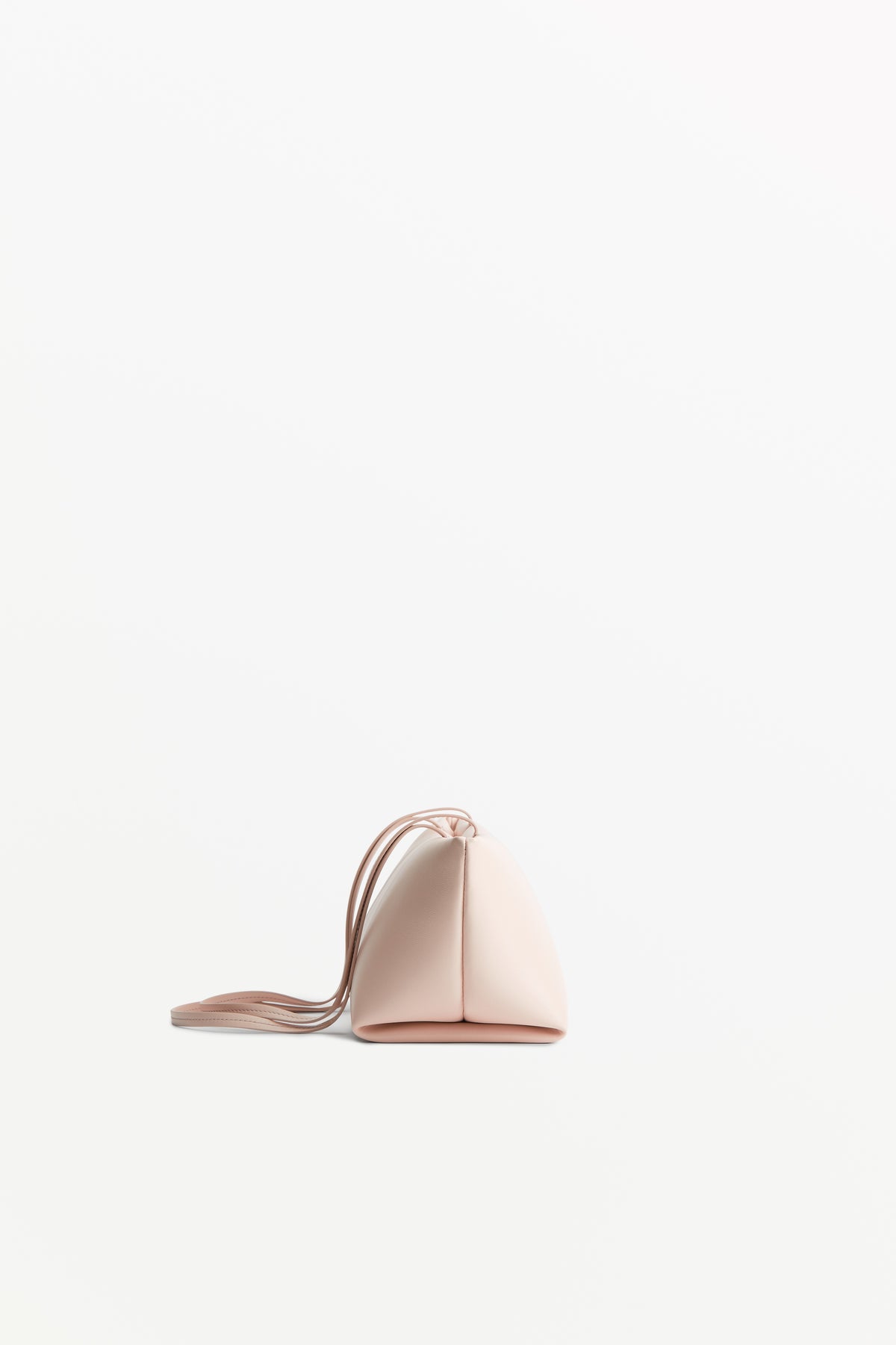 Boulevard Sling Pointe, profile view