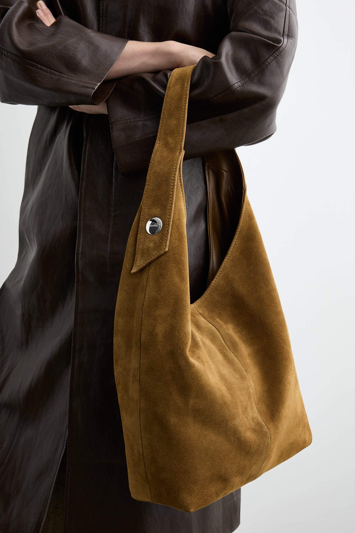 Monday Suede Coyote