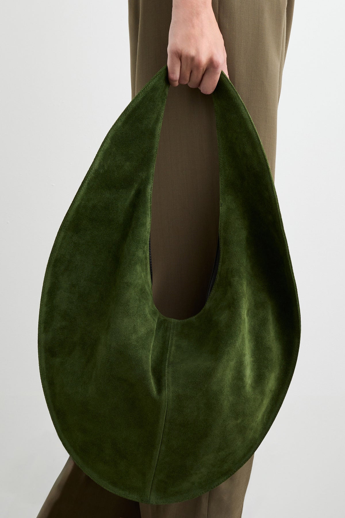 Market Tote Suede Matcha