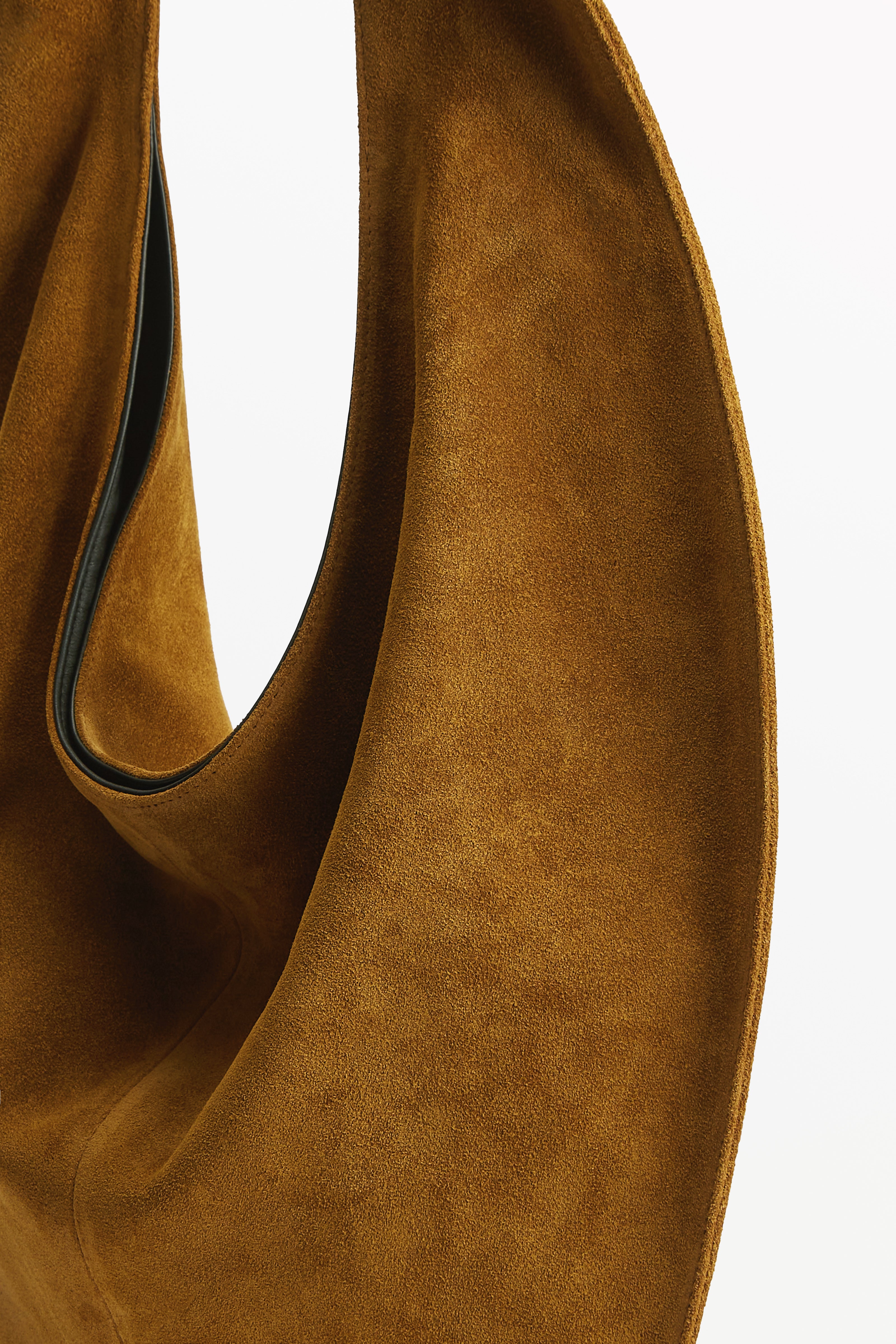 Market Tote Suede Savanna, material detail