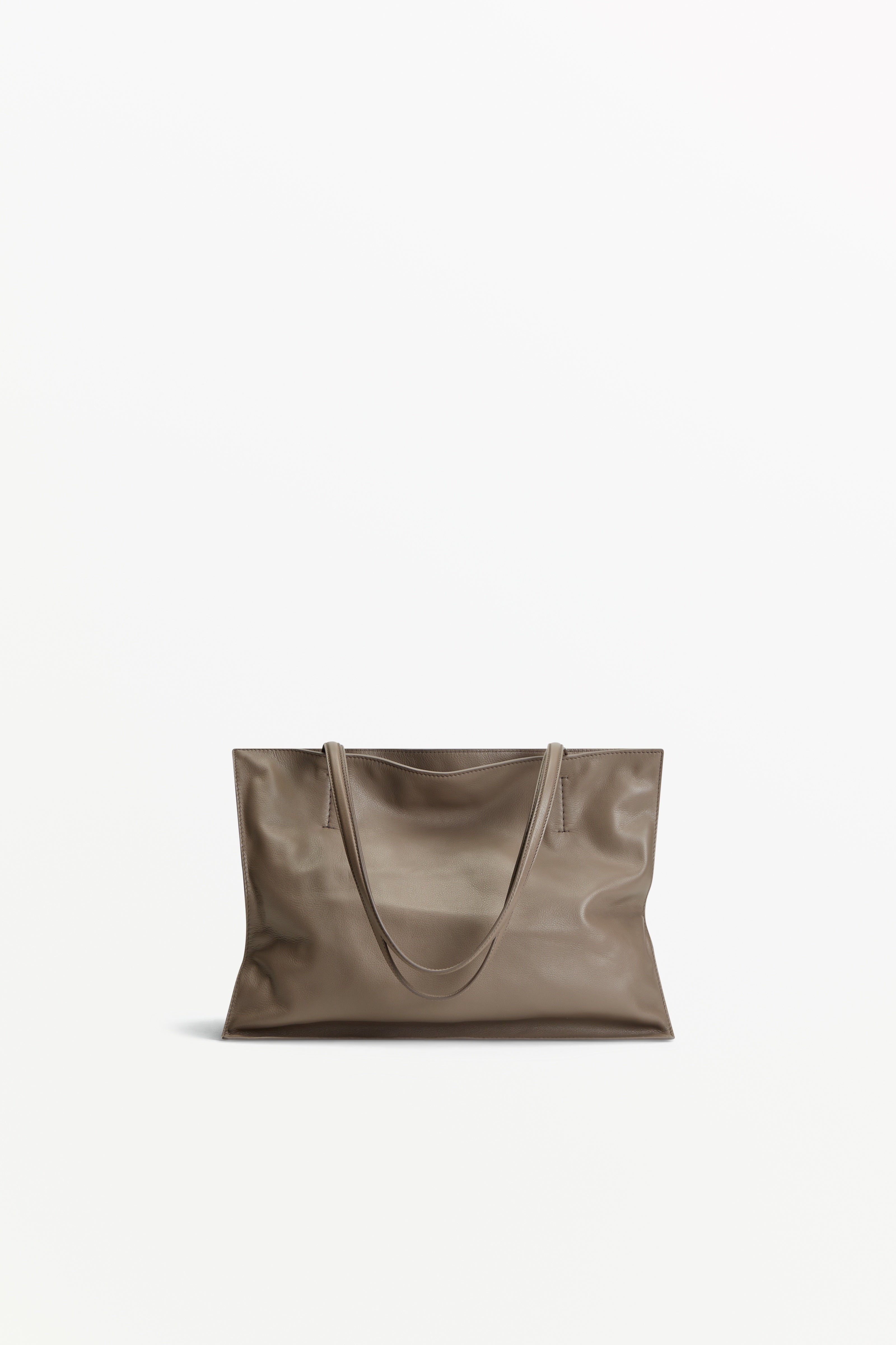 Yumi Sling Mute, front view
