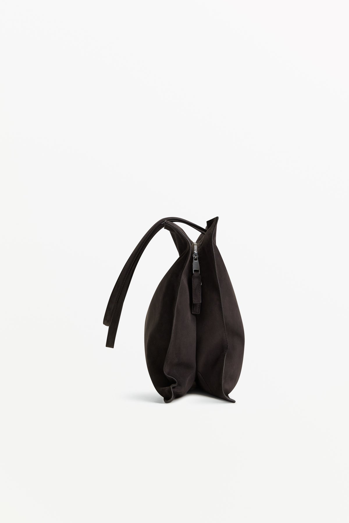 Yumi Sling Nubuck Ash, profile view