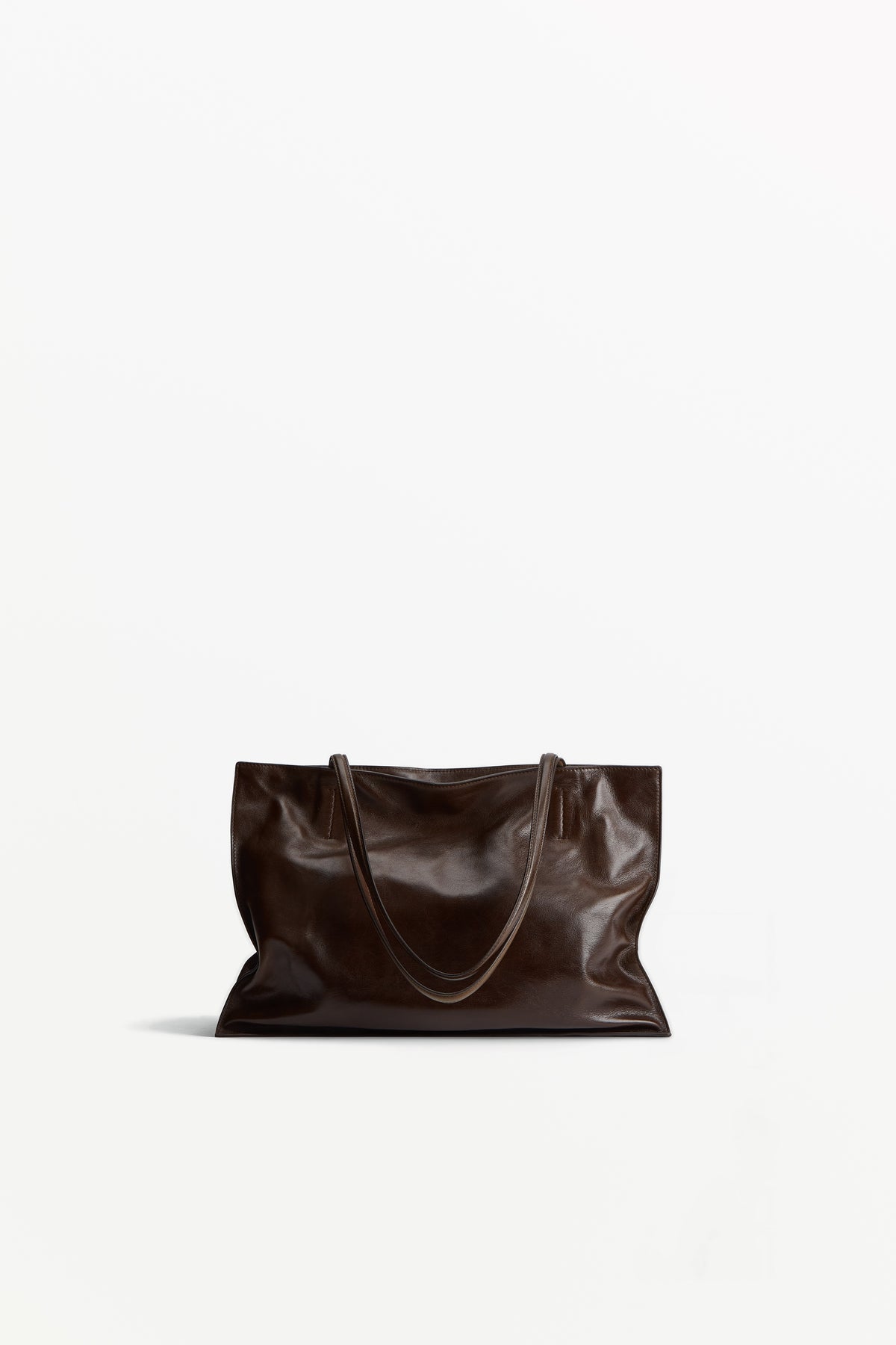 Yumi Sling Umber, front view