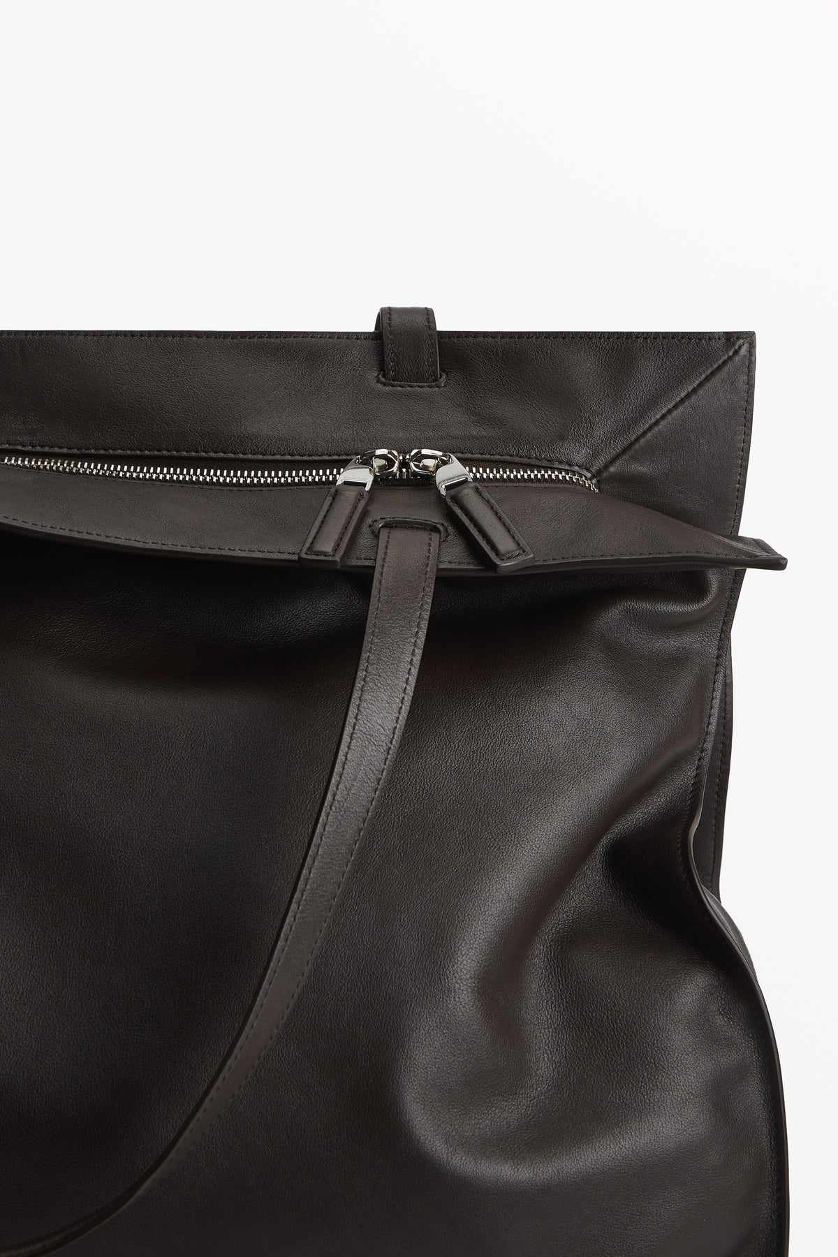 Yumi Tote Cacao, material detail